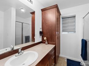 4217 L Place NE, Auburn WA 98002