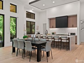 10230 SE 13th Place, Bellevue WA 98004