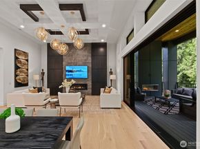 10230 SE 13th Place, Bellevue WA 98004