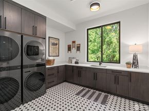 10230 SE 13th Place, Bellevue WA 98004