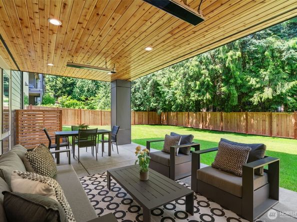 10230 SE 13th Place, Bellevue WA 98004