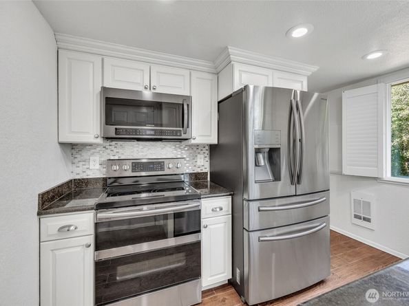 7914 242nd Street SW, Edmonds WA 98026