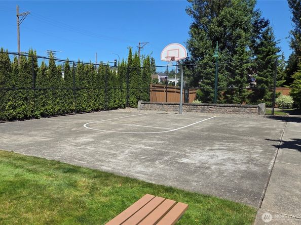 11004 20th Drive SE, Everett WA 98208