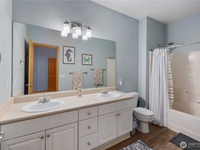 17721 134th Lane SE 17721, Renton WA 98058