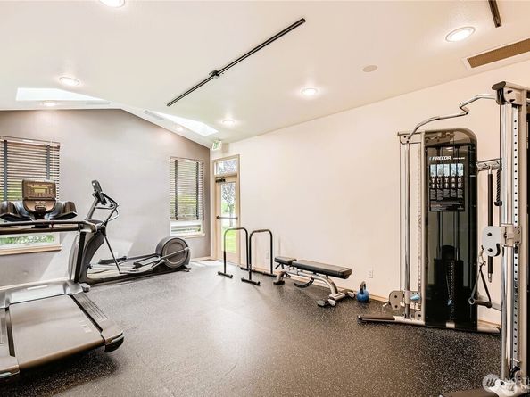 17721 134th Lane SE 17721, Renton WA 98058