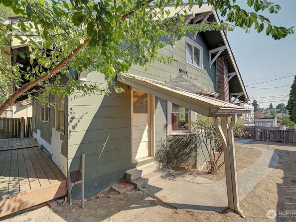8109 50th Avenue S, Seattle WA 98118