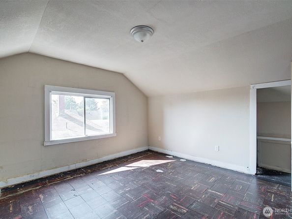 8109 50th Avenue S, Seattle WA 98118