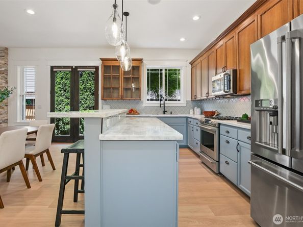 125 1st Avenue NW, Issaquah WA 98027