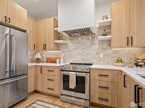 2769 59th Avenue SW B, Seattle WA 98116