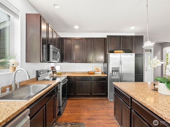 21772 NW Monterey Loop, Poulsbo WA 98370