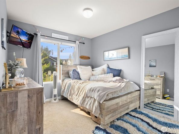 21772 NW Monterey Loop, Poulsbo WA 98370