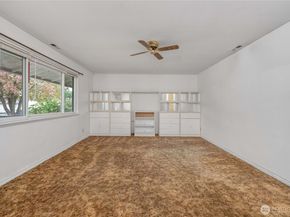 1425 33rd Street SE, Auburn WA 98002