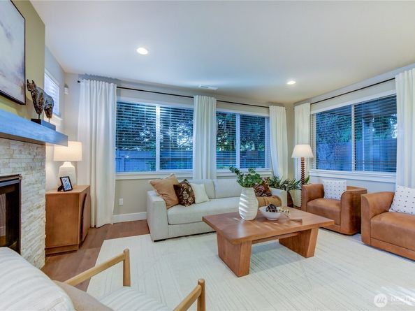 210 156th Place SW MG 03, Lynnwood WA 98087