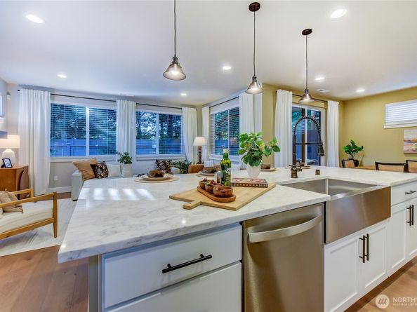 210 156th Place SW MG 03, Lynnwood WA 98087
