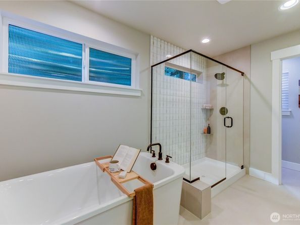 210 156th Place SW MG 03, Lynnwood WA 98087