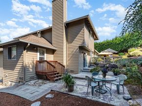 2414 Kennewick Place NE, Renton WA 98056