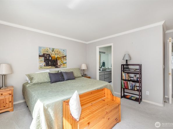 2414 Kennewick Place NE, Renton WA 98056