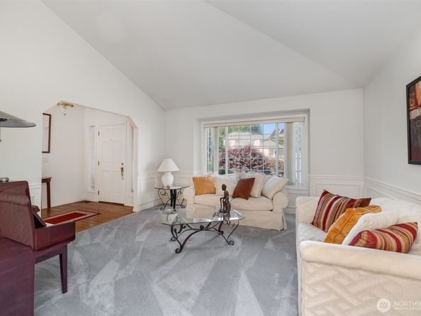 2414 Kennewick Place NE, Renton WA 98056