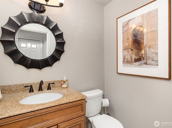 2414 Kennewick Place NE, Renton WA 98056