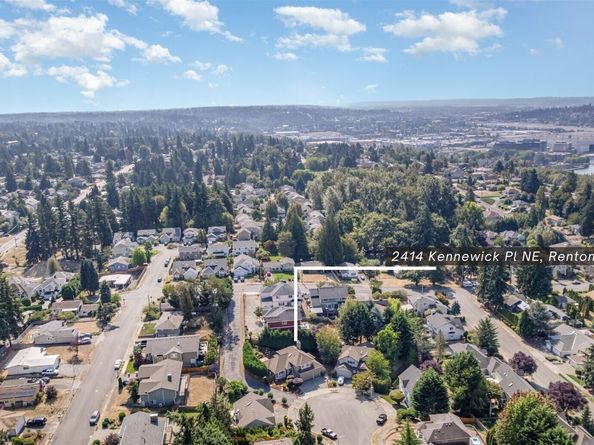 2414 Kennewick Place NE, Renton WA 98056