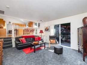 2414 Kennewick Place NE, Renton WA 98056