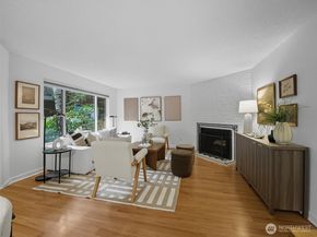 8937 Ravenna Avenue NE, Seattle WA 98115
