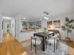8937 Ravenna Avenue NE, Seattle WA 98115