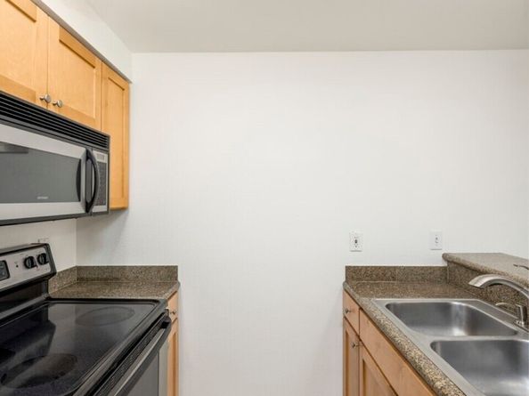 300 10th Avenue A310, Seattle WA 98122