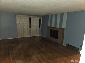 16006 SE 10th Street, Bellevue WA 98008