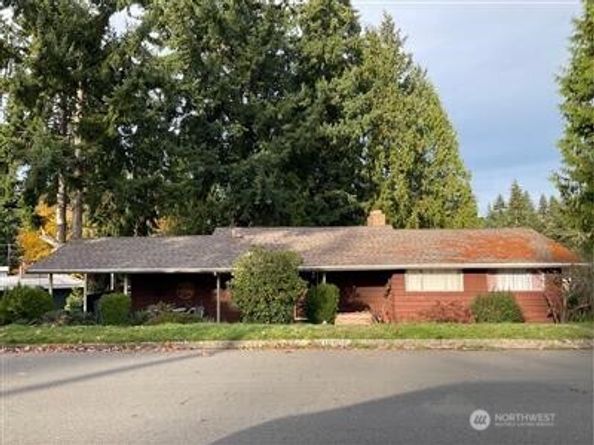 16006 SE 10th Street, Bellevue WA 98008