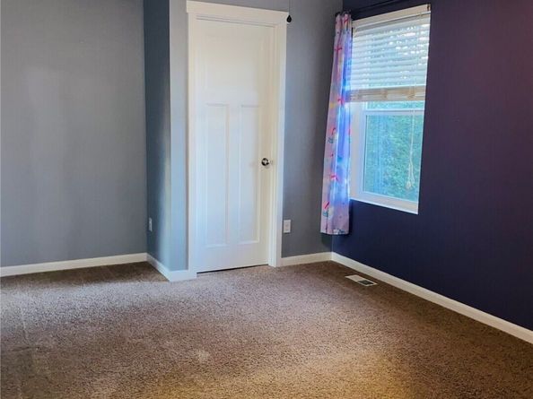 4160 Dr SW Novak, Port Orchard WA 98367