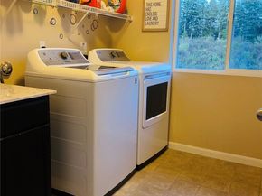 4160 Dr SW Novak, Port Orchard WA 98367