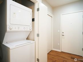 11004 NE 11th Street 301, Bellevue WA 98004