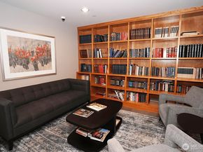 11004 NE 11th Street 301, Bellevue WA 98004