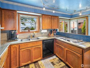 10445 Marine View Drive SW, Seattle WA 98146