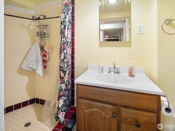 10445 Marine View Drive SW, Seattle WA 98146