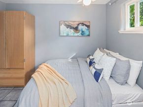 4707 40th Avenue NE 4737, Seattle WA 98105