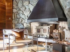 9506 240 Avenue SE, Issaquah WA 98027