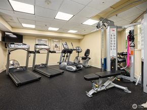 1525 NW 57th Street 211, Seattle WA 98107
