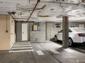 1525 NW 57th Street 211, Seattle WA 98107