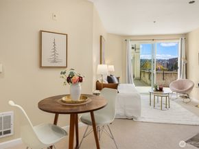 1525 NW 57th Street 211, Seattle WA 98107