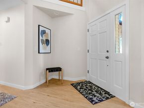 12724 37th Avenue SE, Everett WA 98208