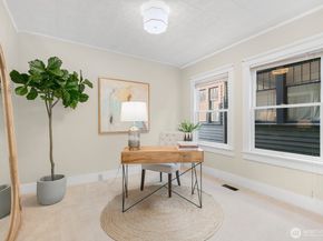3418 Densmore Avenue N, Seattle WA 98103