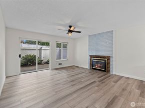 8823 Holly Drive F103, Everett WA 98208
