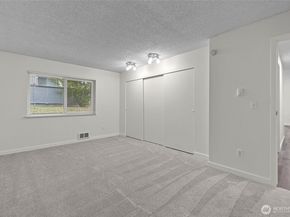 8823 Holly Drive F103, Everett WA 98208