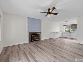 8823 Holly Drive F103, Everett WA 98208