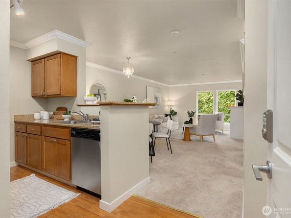 300 High School Road NE 318, Bainbridge Island WA 98110