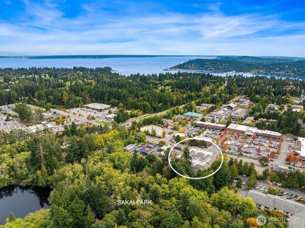 300 High School Road NE 318, Bainbridge Island WA 98110