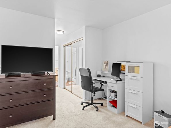 15335 Sunwood Boulevard C104, Tukwila WA 98188