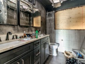 Undisclosed Address #2439550, Auburn WA 98001